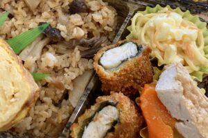 八百屋さんの日替わりお惣菜